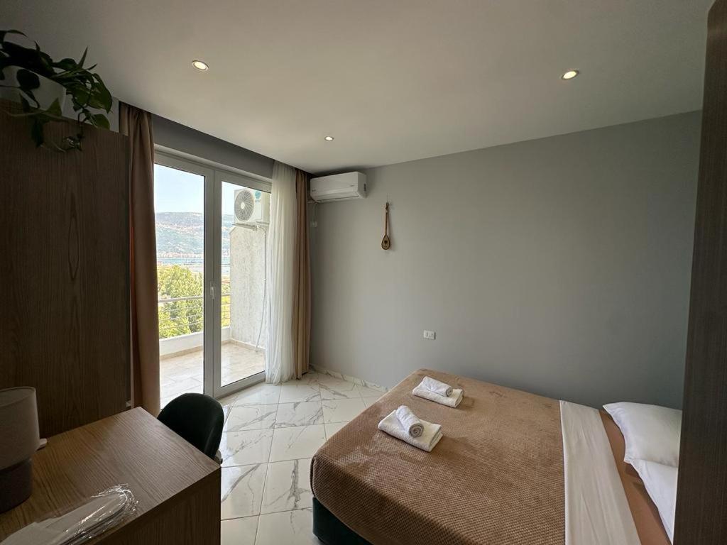 Trea Accomodations Vlorë Extérieur photo